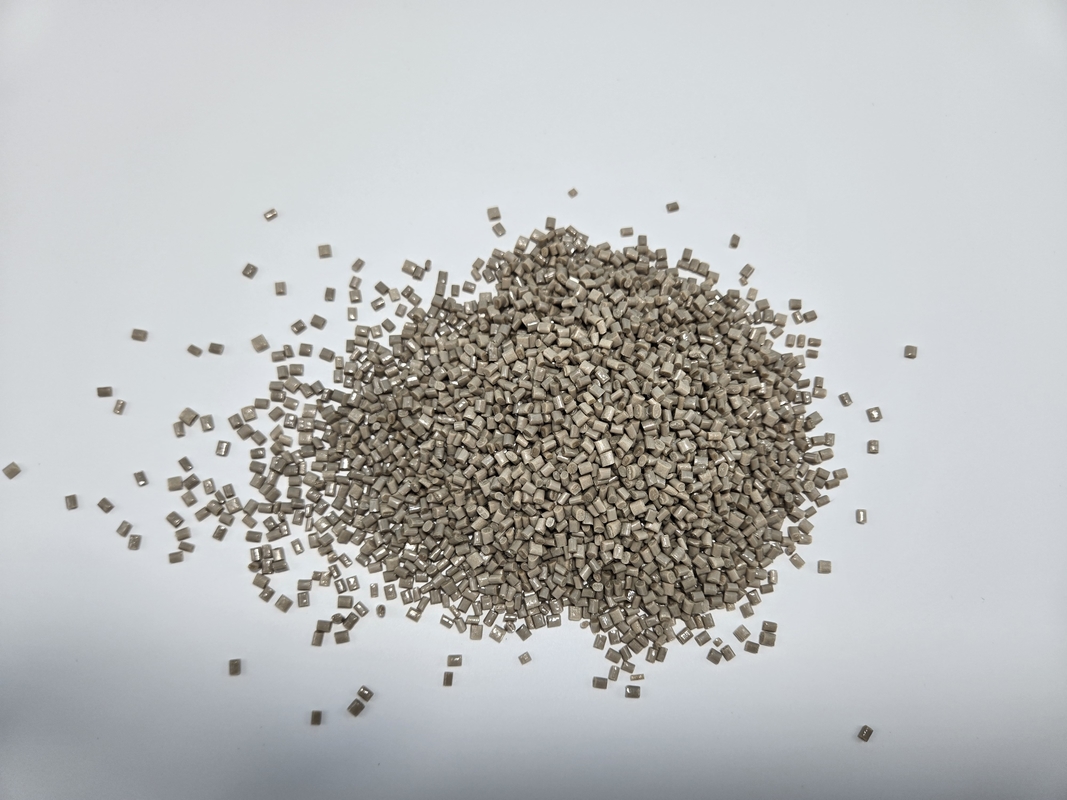 PEEK medica pellets Biocompatibile colore naturale per strumenti chirurgici e impianti