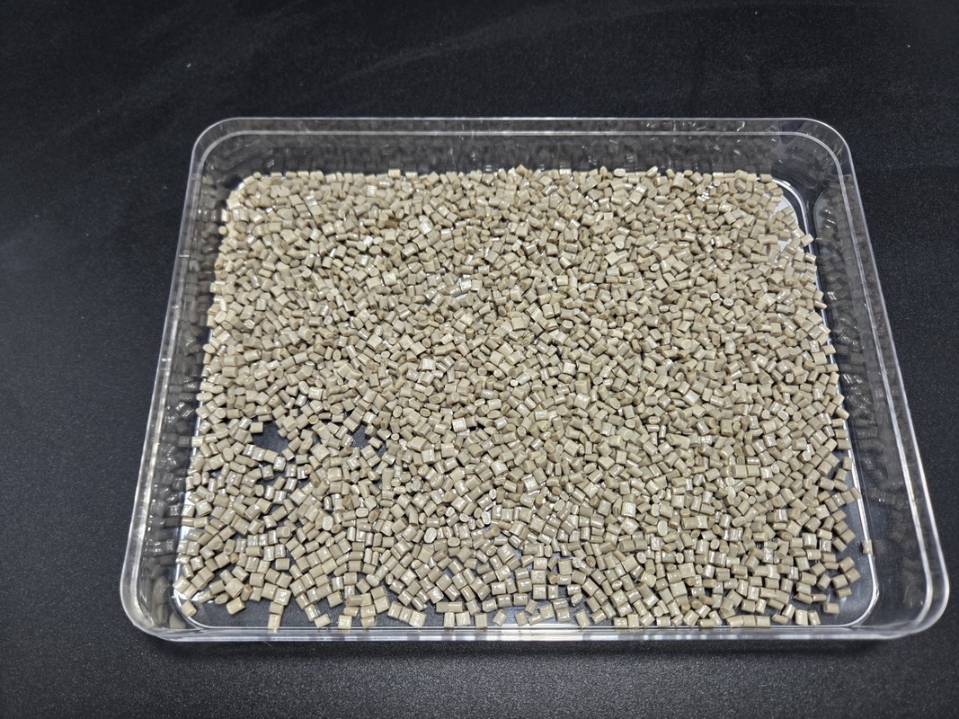 PEEK medica pellets Biocompatibile colore naturale per strumenti chirurgici e impianti